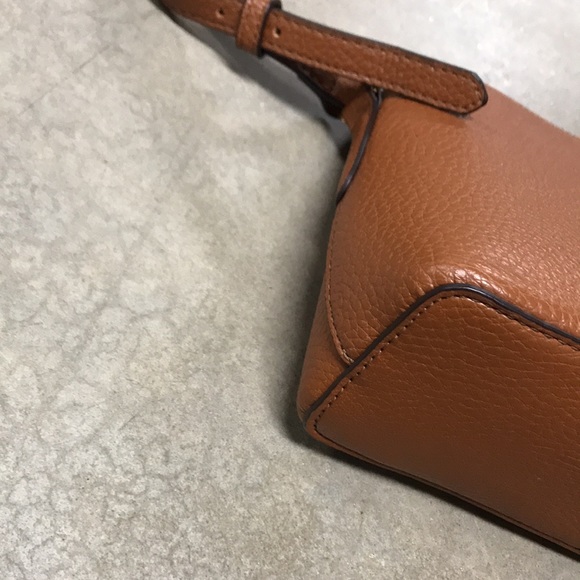 Ralph Lauren Purse.  Brown. - Picture 3 of 13